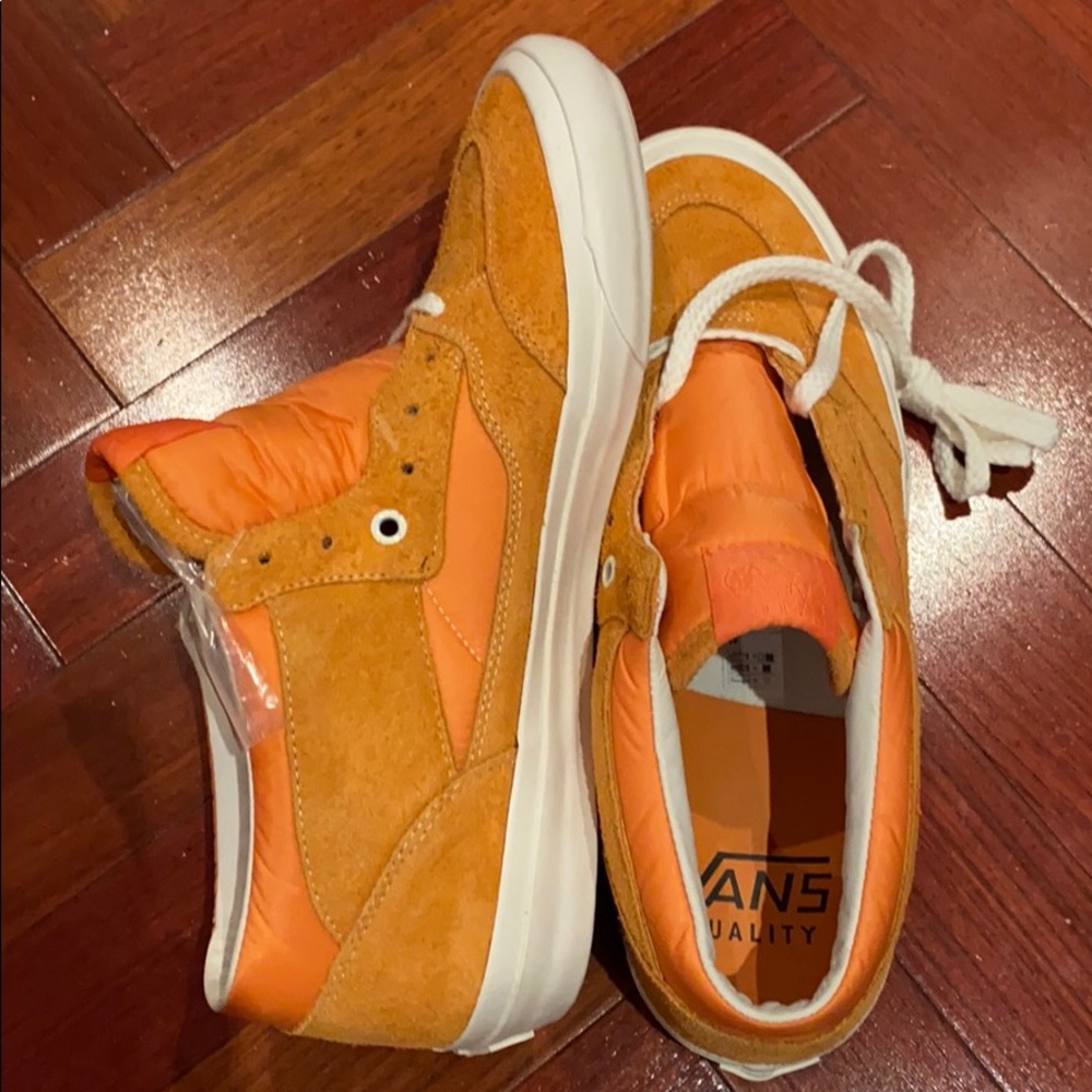 Vans Half Cab sneaker in orange